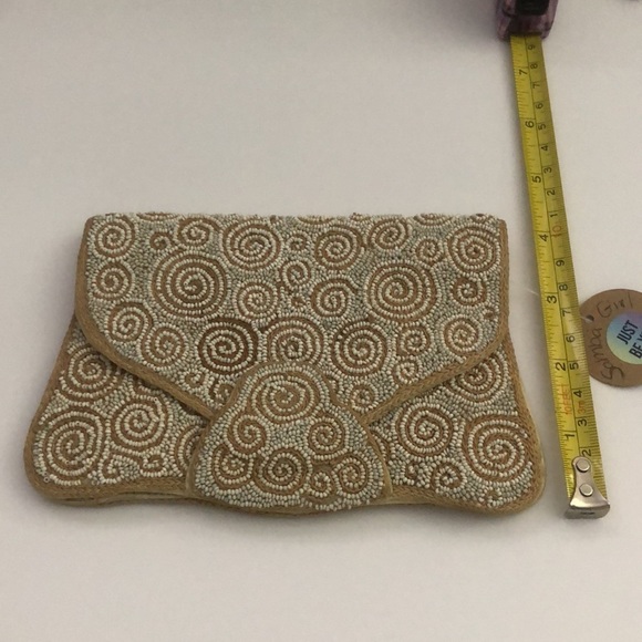 Vintage French Hand Beaded Small Clutch. - Picture 2 of 9